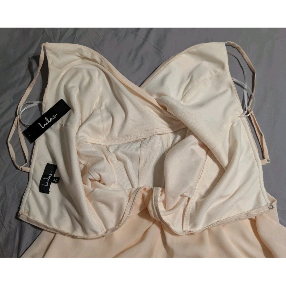 NWT Lulus Call For Me Faux Wrap Wide Leg Jumpsuit Gardenia Cream Size M - Picture 11 of 12